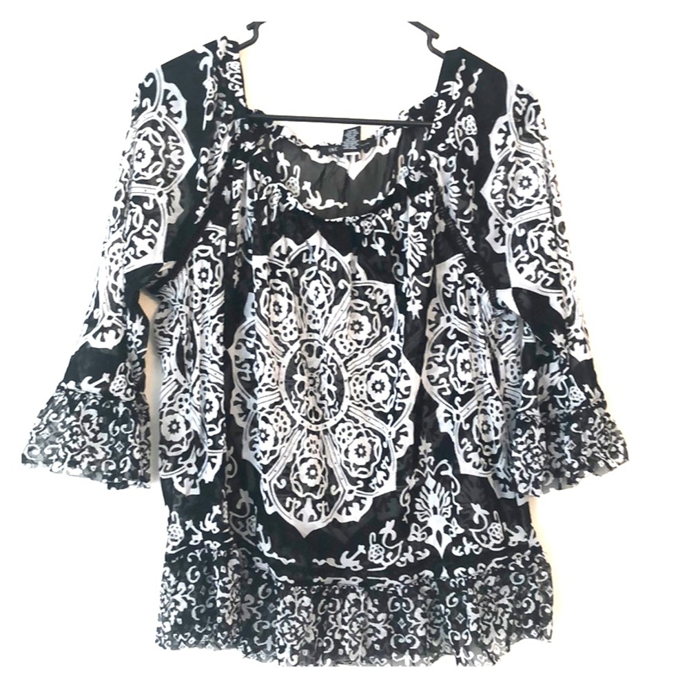 INC. Blouse. Large🎈